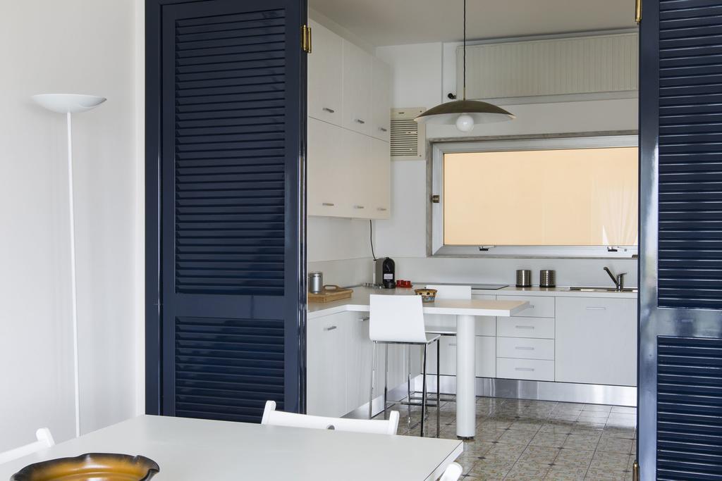 Poggio Fiorito Apartment Рапало Стая снимка