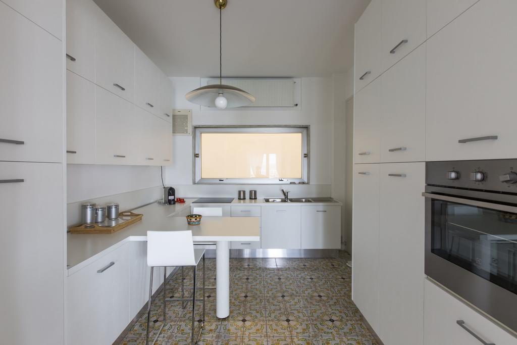 Poggio Fiorito Apartment Рапало Стая снимка