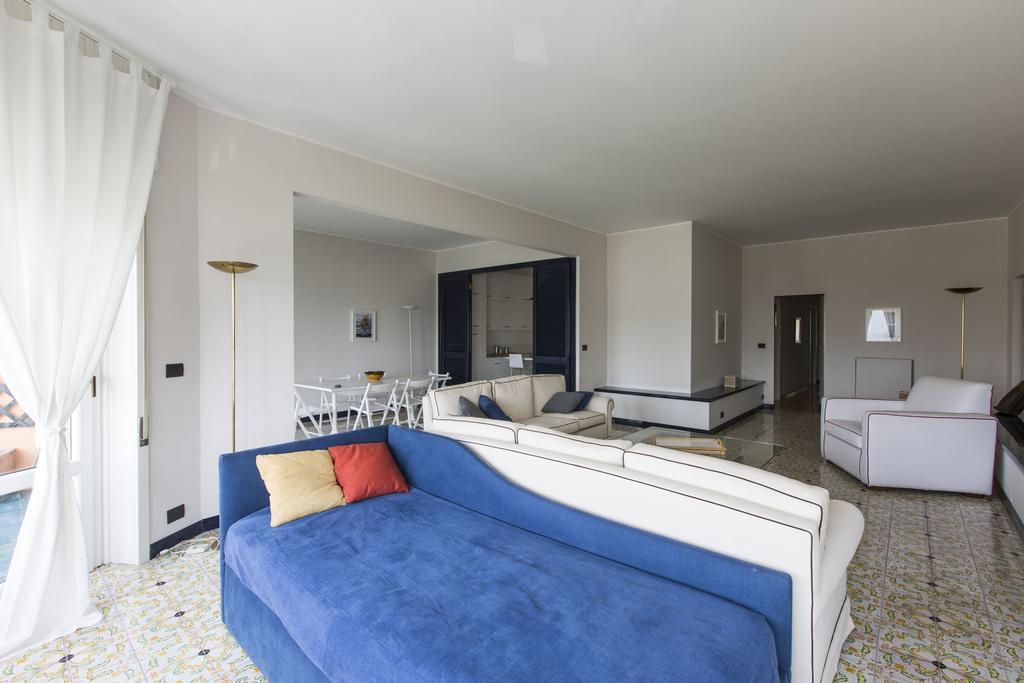 Poggio Fiorito Apartment Рапало Стая снимка